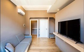 New Wonderful Bilo With Walk-In Closet From Moscova Suites Apartments